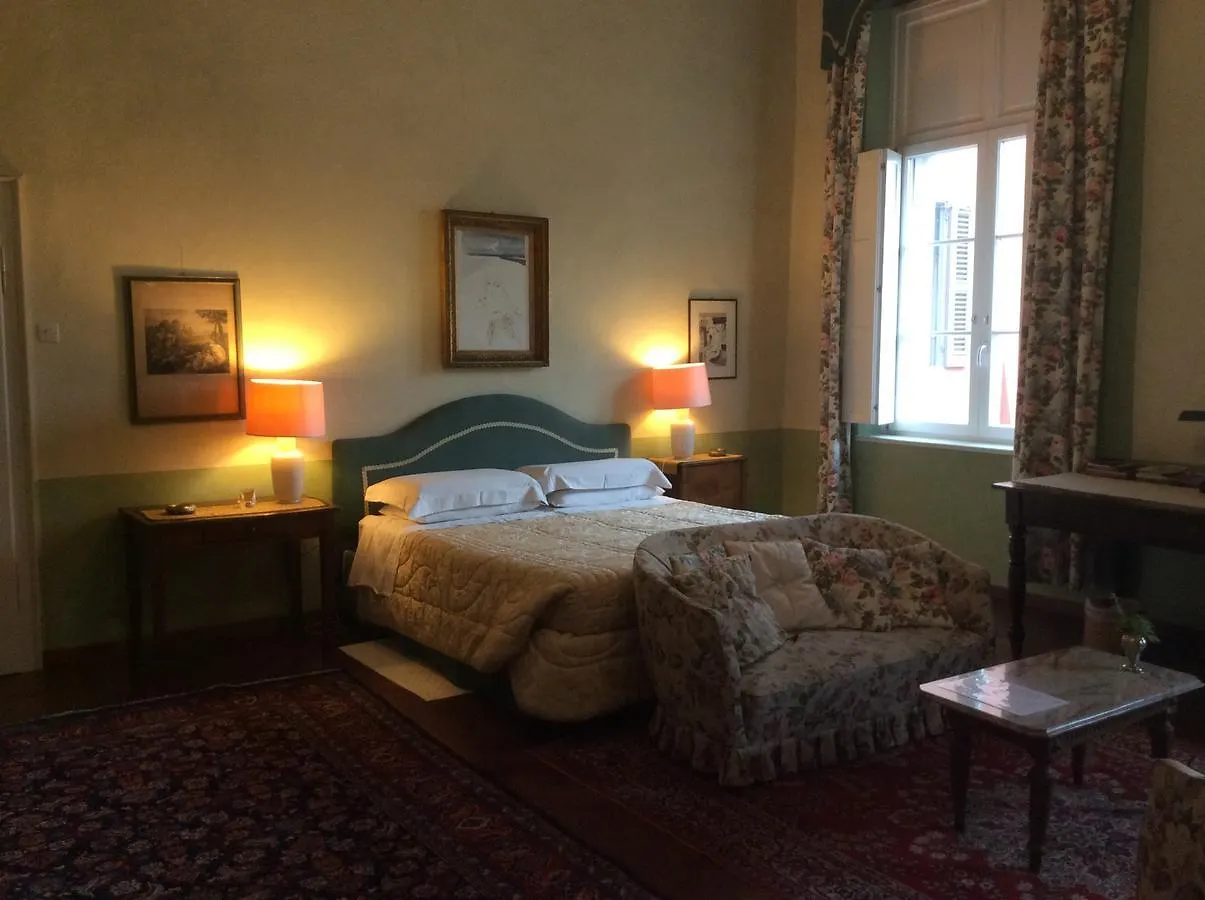 Couette-café Palazzo Arrivabene B&B Mantoue